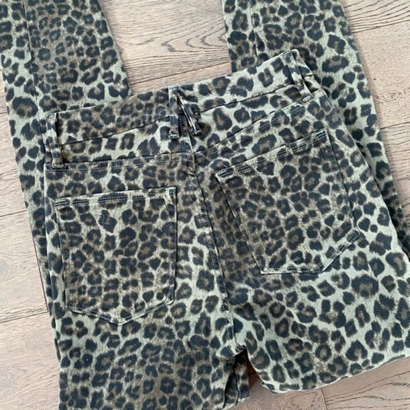 Good American Good high waisted Animal Print Jeans - Picture 7 of 12